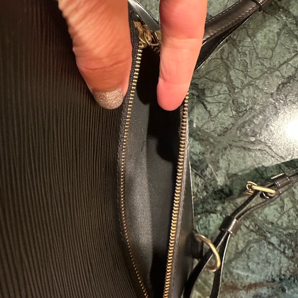 LOUIS VUITTON Mabillon Backpack Bag Epi Leather Black - Picture 10 of 13